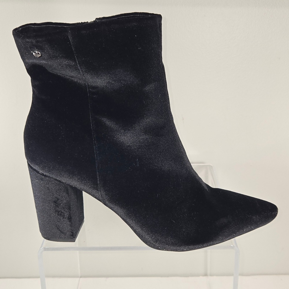 Simply Vera Vera Wang Venice Black Velvet Ankle Boots Pointed Toe Block Heel 10